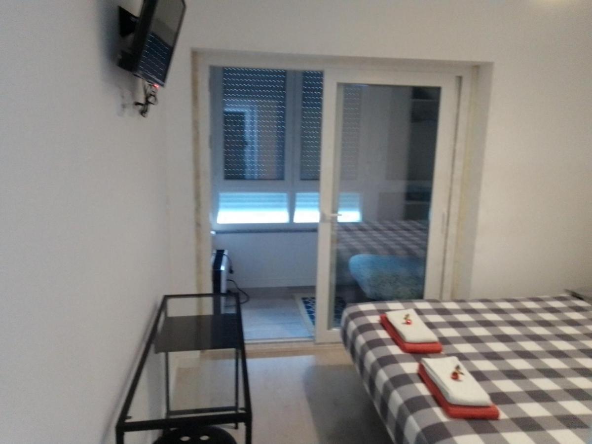 Guesthouse Marialva Park Corroios Dış mekan fotoğraf